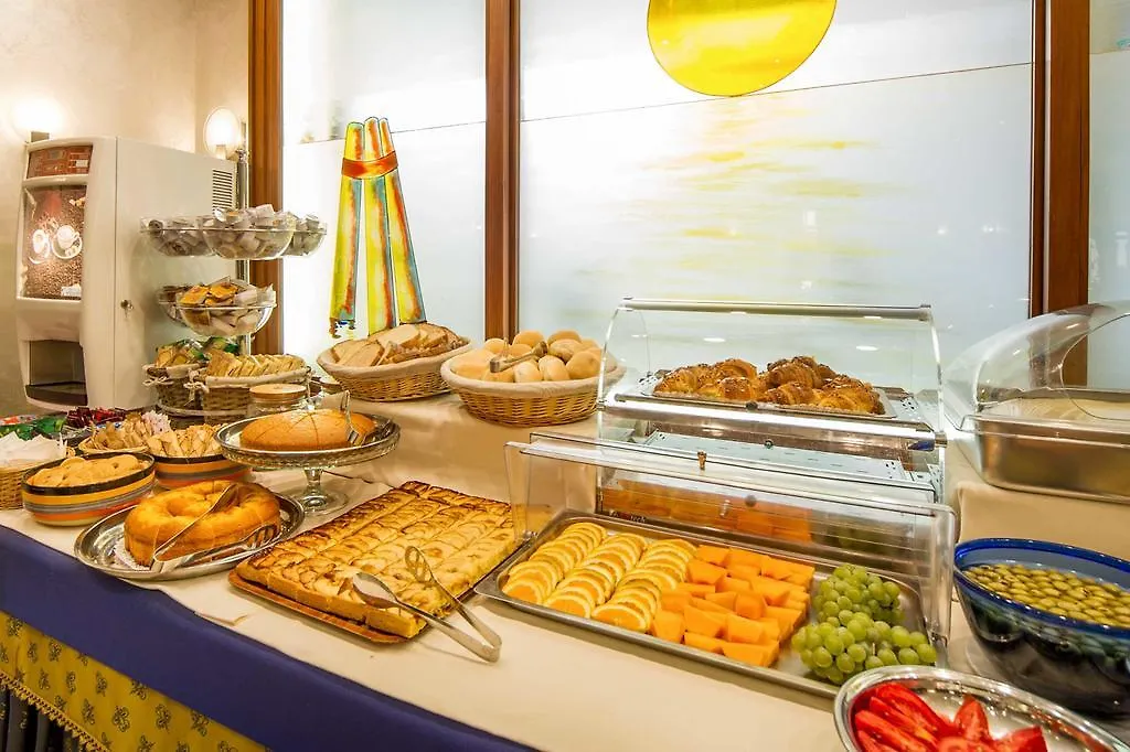 מסטרה Hotel Centrale